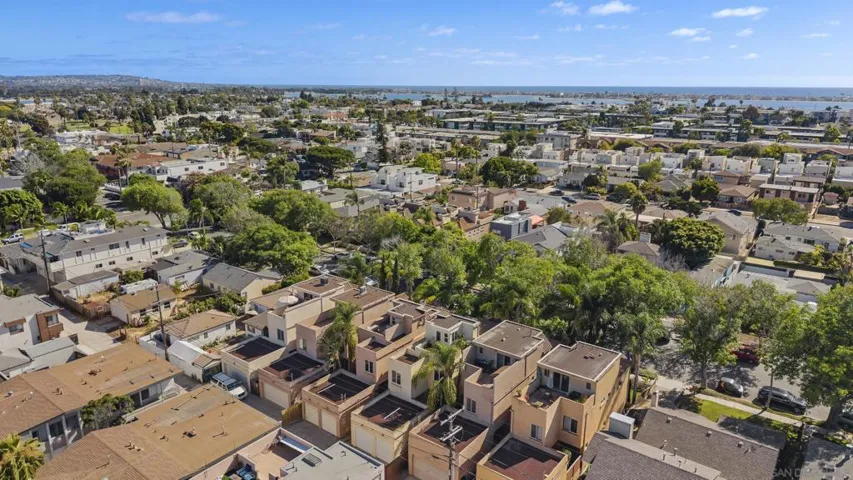 3953 Sequoia St, San Diego, California 92109