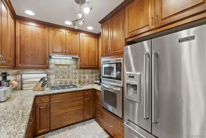3953 Sequoia St, San Diego, California 92109