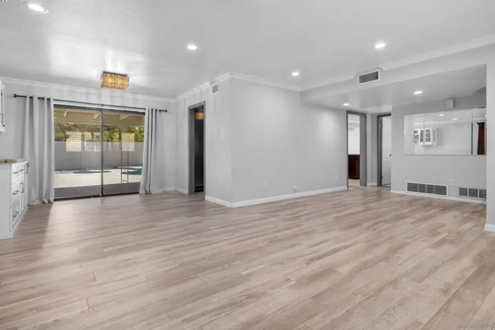 7376 Melotte St, San Diego, California 92119