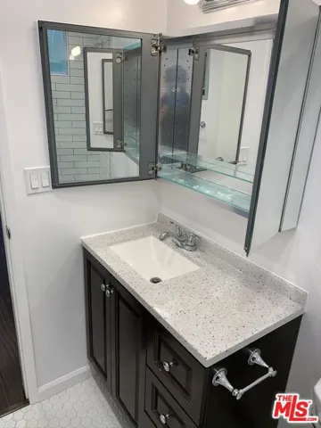 7924 Clinton Street 7, Los Angeles, California 90048