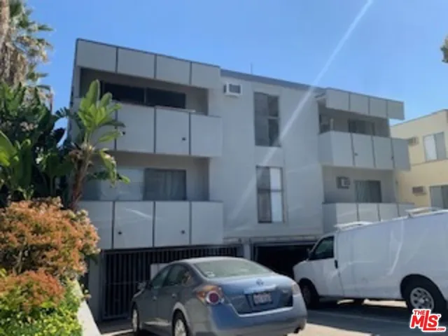 7924 Clinton Street 7, Los Angeles, California 90048
