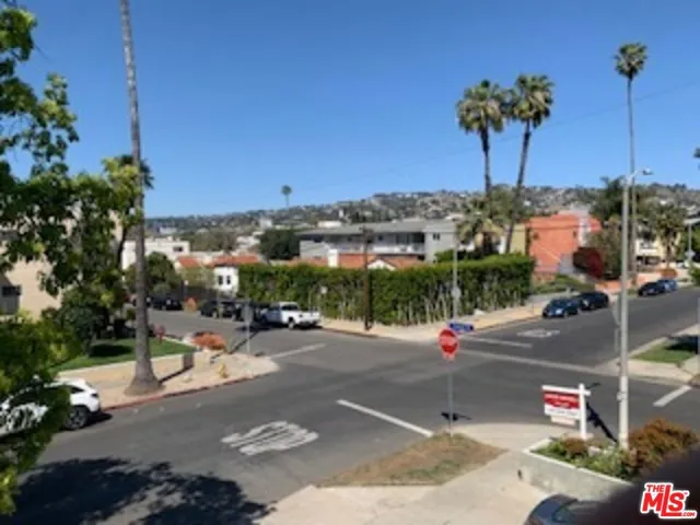 7924 Clinton Street 7, Los Angeles, California 90048