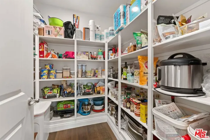 11925 N Ricasoli Way, Porter Ranch, California 91326