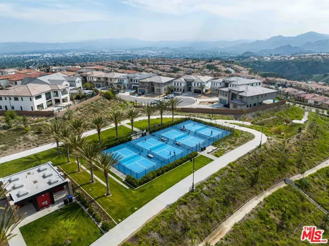 11925 N Ricasoli Way, Porter Ranch, California 91326
