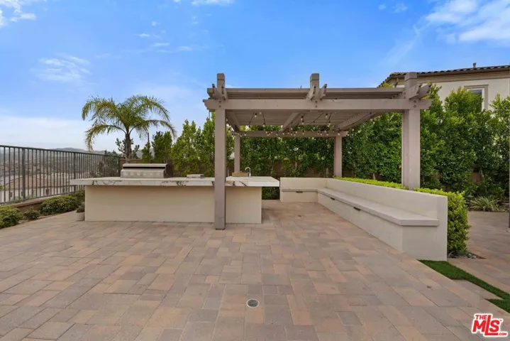 11925 N Ricasoli Way, Porter Ranch, California 91326