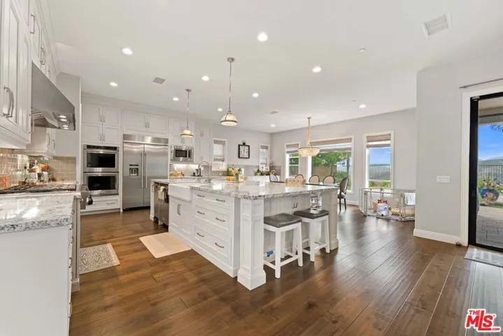 11925 N Ricasoli Way, Porter Ranch, California 91326
