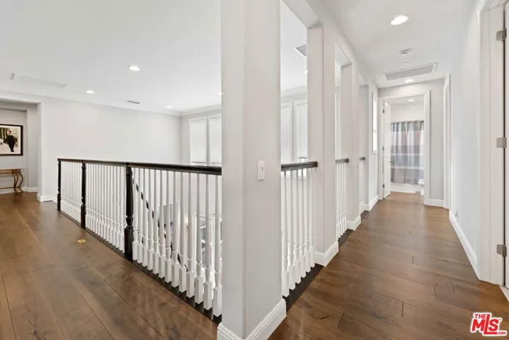 11925 N Ricasoli Way, Porter Ranch, California 91326