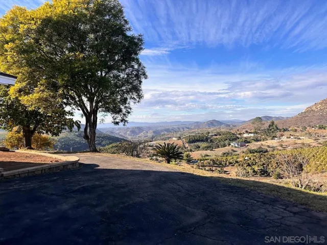 11070 San Gabriel, Valley Center, California 92082 — photo 5