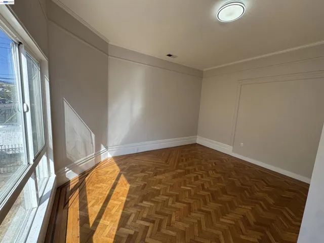 1840 90th Avenue, Oakland, California 94603