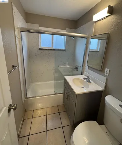 1840 90th Avenue, Oakland, California 94603