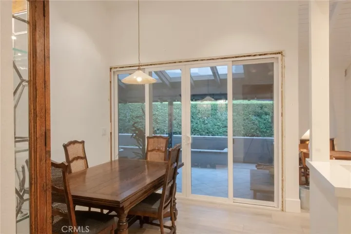 2170 Vista Entrada, Newport Beach, California 92660