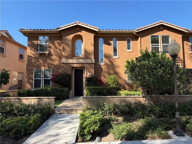 18 Mineral King, Irvine, California 92602