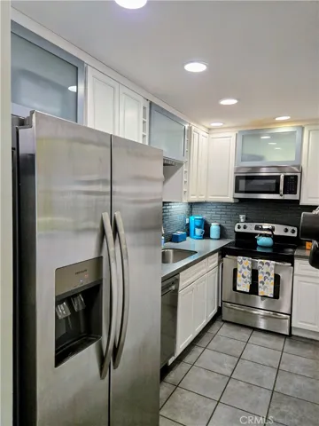 575 N Villa Court 103, Palm Springs, California 92262
