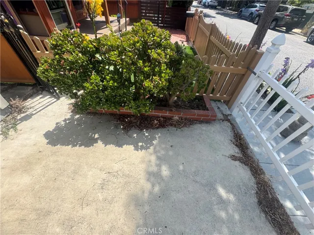 652 Navy Street, Santa Monica, California 90405