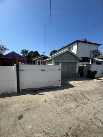 652 Navy Street, Santa Monica, California 90405