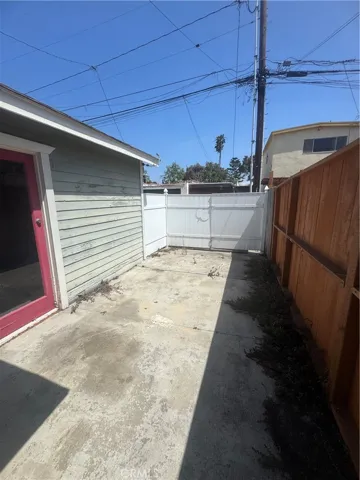 652 Navy Street, Santa Monica, California 90405