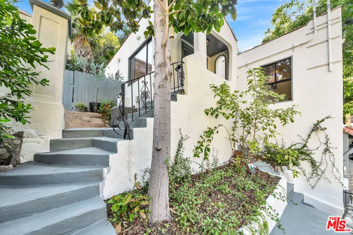 475 Museum Drive, Los Angeles, California 90065