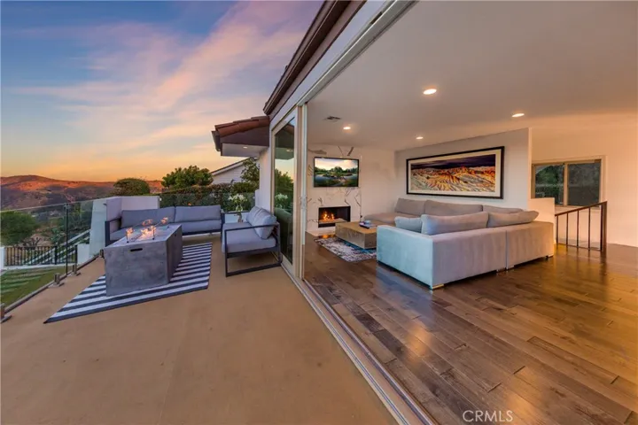 26 Corral, Bell Canyon, California 91307