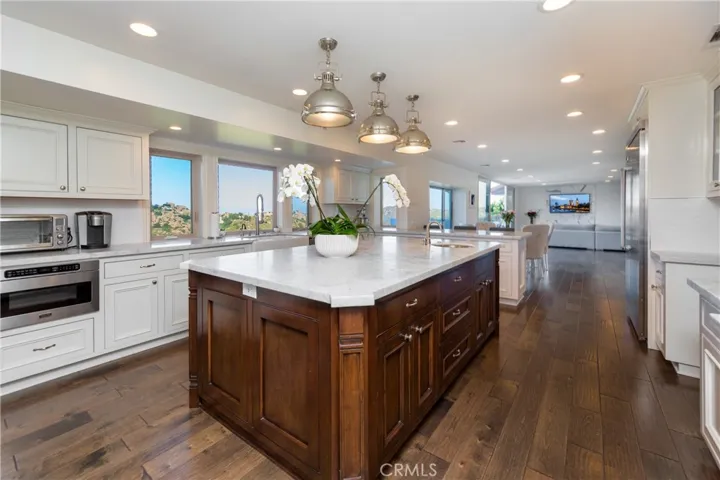 26 Corral, Bell Canyon, California 91307