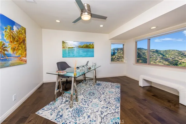 26 Corral, Bell Canyon, California 91307
