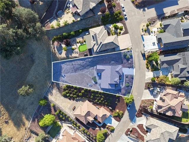 2670 Edgewood Court, Paso Robles, California 93446