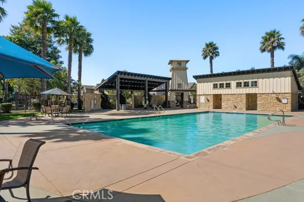 Association pool