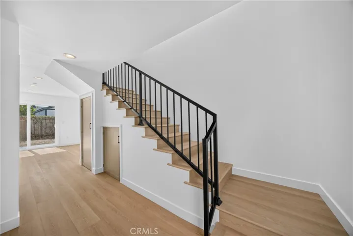 2937 10th, Los Angeles, California 90018