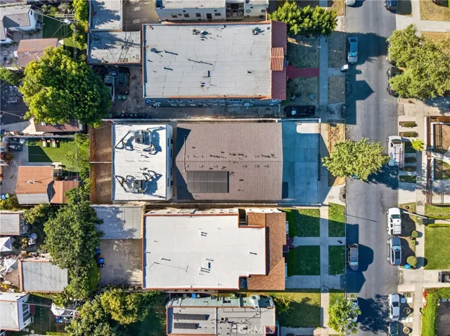 2937 10th, Los Angeles, California 90018