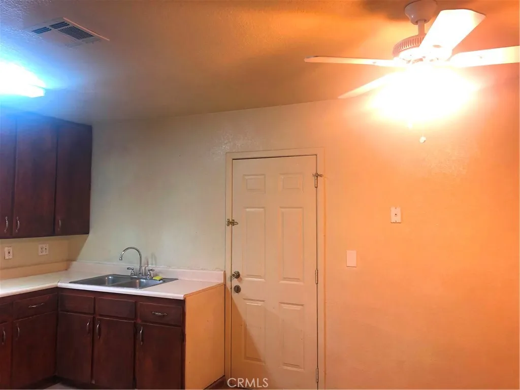 14650 Boyle, Fontana, California 92337 — photo 5