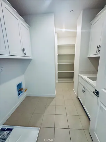 14472 Windfall, Huntington Beach, California 92647