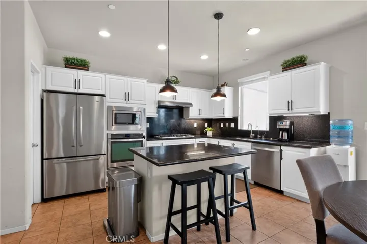 30865 Oak Knoll, Menifee, California 92584