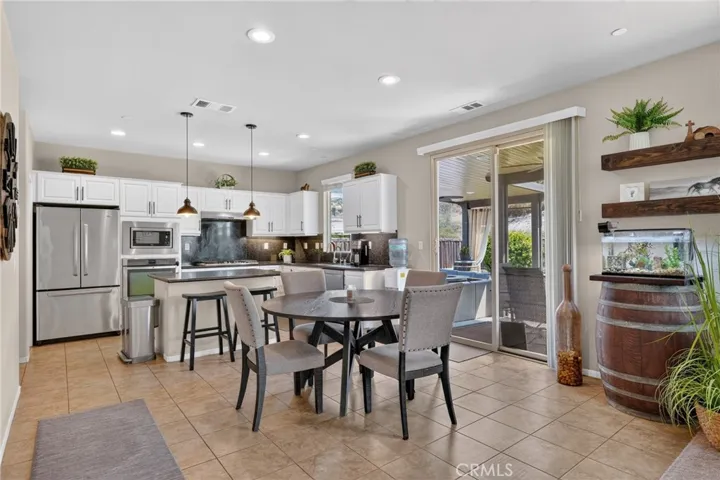 30865 Oak Knoll, Menifee, California 92584