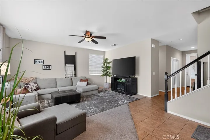 30865 Oak Knoll, Menifee, California 92584