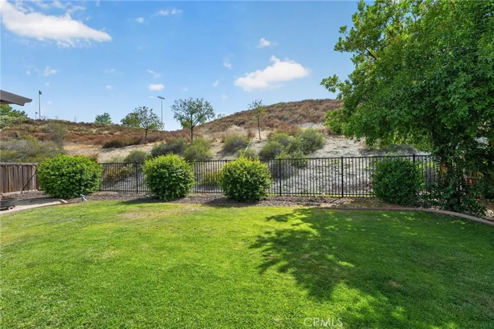 30865 Oak Knoll, Menifee, California 92584