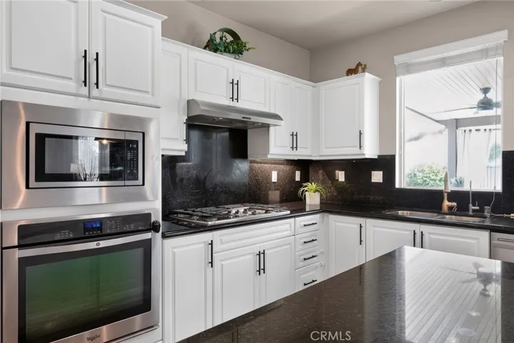 30865 Oak Knoll, Menifee, California 92584