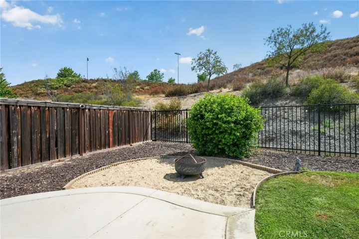 30865 Oak Knoll, Menifee, California 92584