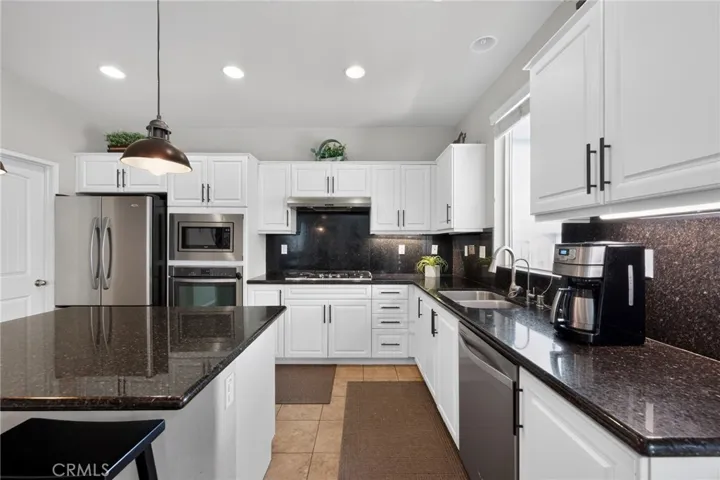 30865 Oak Knoll, Menifee, California 92584