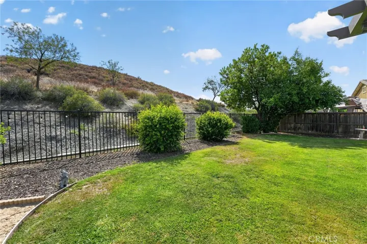 30865 Oak Knoll, Menifee, California 92584