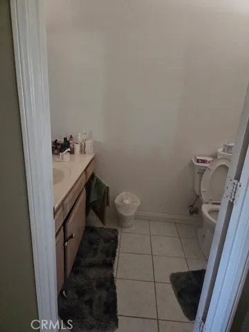 7648 Jenkins, Hesperia, California 92345