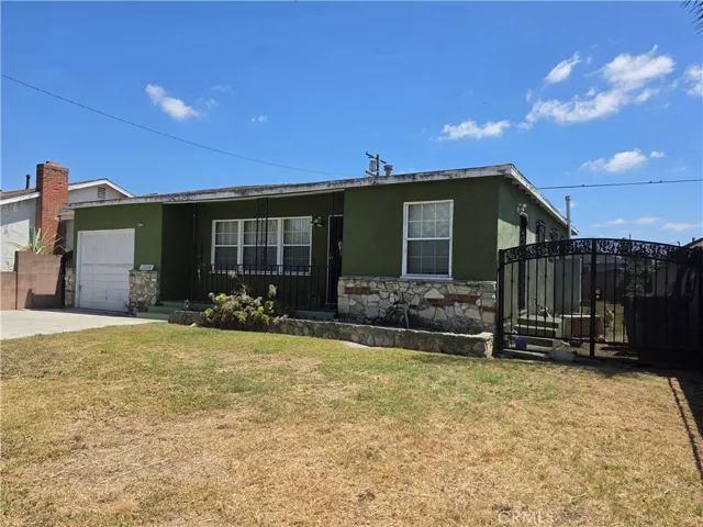 1206 W 134th, Compton, California 90222