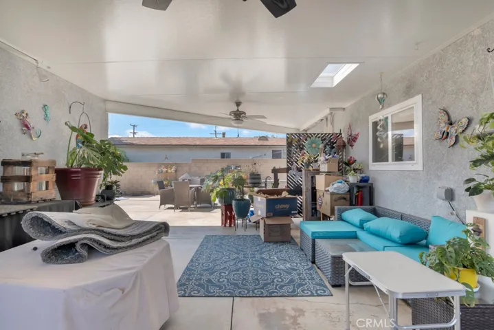 17011 S Catalina, Gardena, California 90247