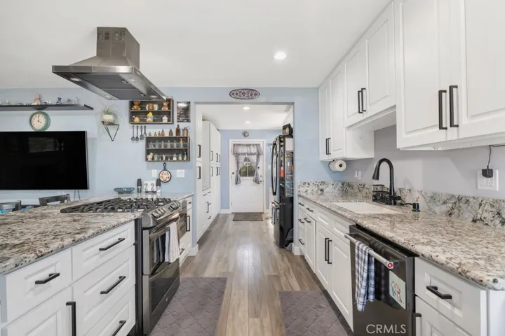 17011 S Catalina, Gardena, California 90247