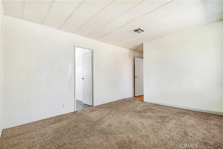 588 N Gilbert, Hemet, California 92543