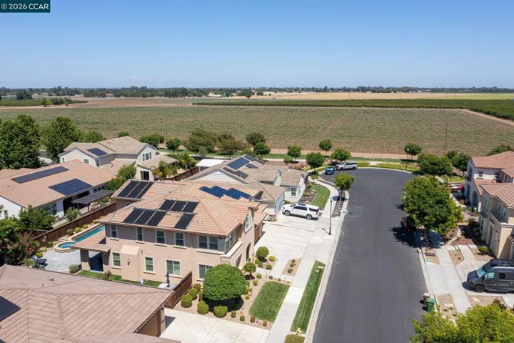 449 Avondale Ct, Brentwood, California 94513