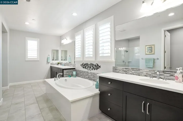 449 Avondale Ct, Brentwood, California 94513