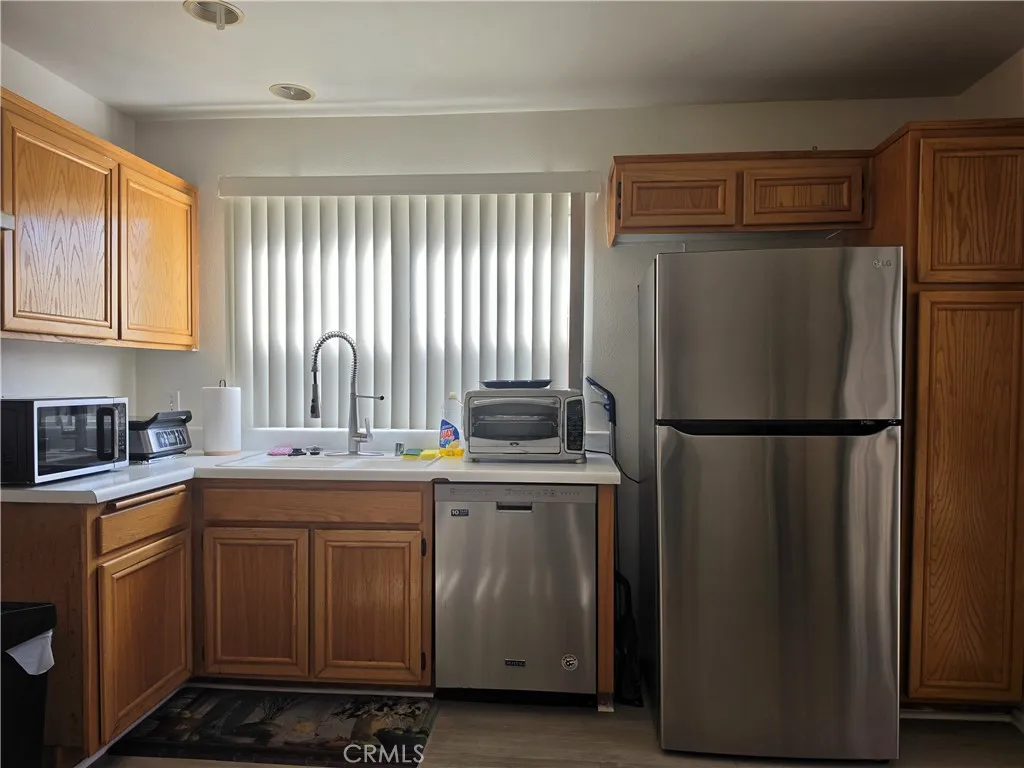 1915 W Stockwell, Compton, California 90222 — photo 4