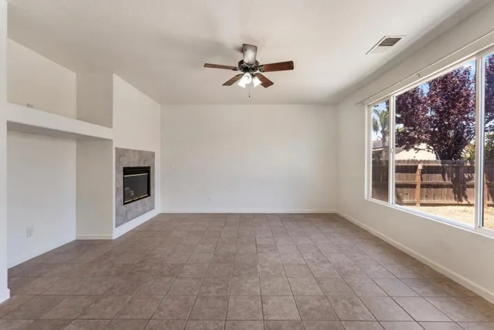 3 Mill Springs Court, Pittsburg, California 94565