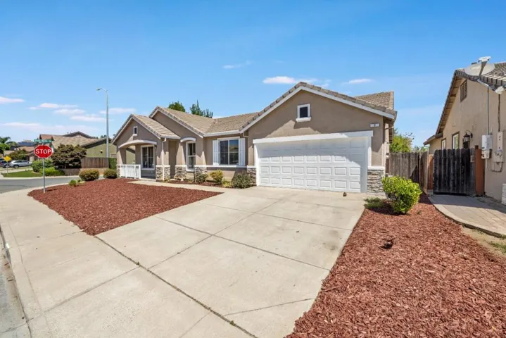 3 Mill Springs Court, Pittsburg, California 94565