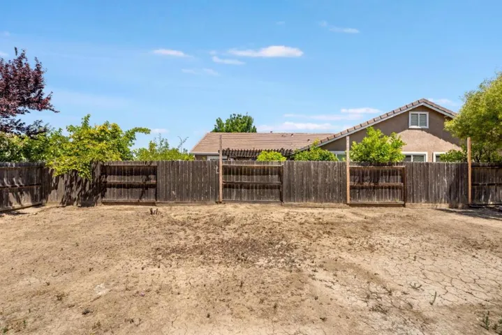 3 Mill Springs Court, Pittsburg, California 94565