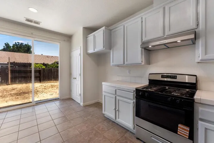 3 Mill Springs Court, Pittsburg, California 94565